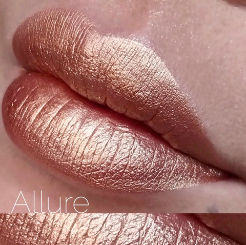 Allure "Metallic Liquid Lipstick"